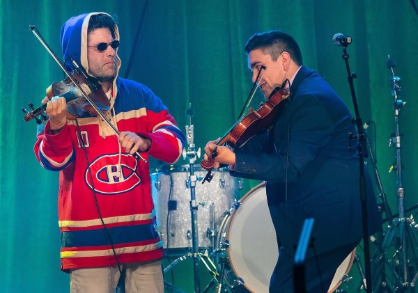 Concert Cancellation After AI Error Links Musician to Crime