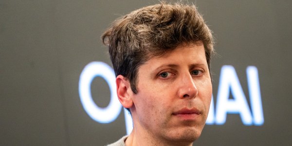 OpenAI Experiences Executive Departures Amid Focus Shift